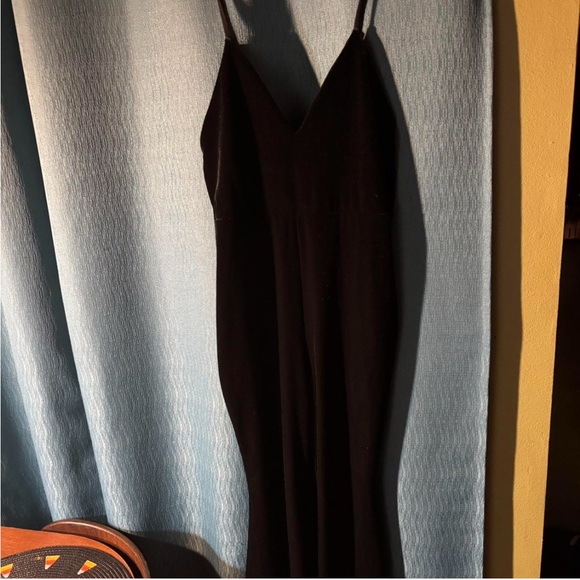 Foxblood Velvet Flare Jumpsuit - Picture 3 of 4